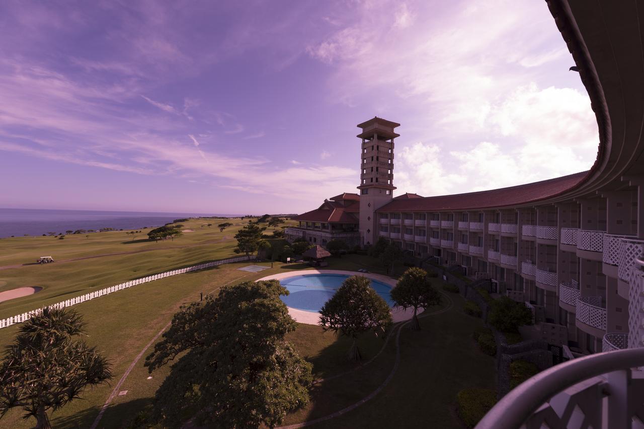 The Southern Links Resort Hotel Yaese Eksteriør billede
